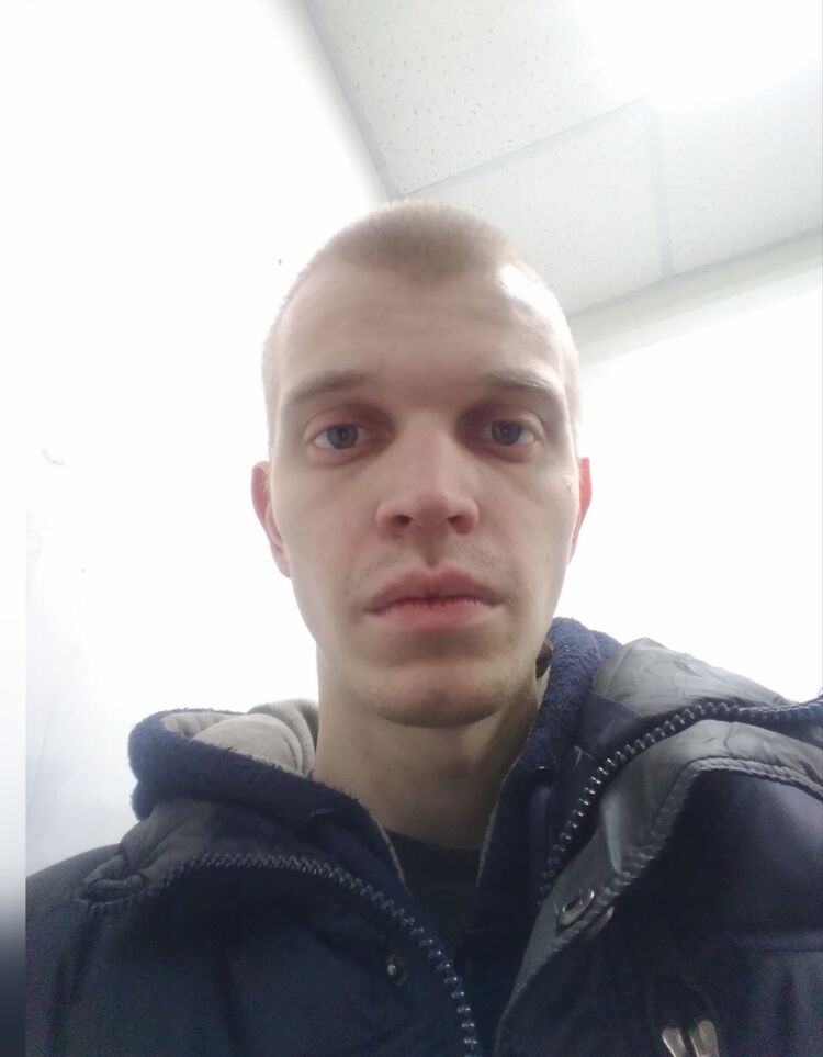  53943329  Korzik, 28 ,    