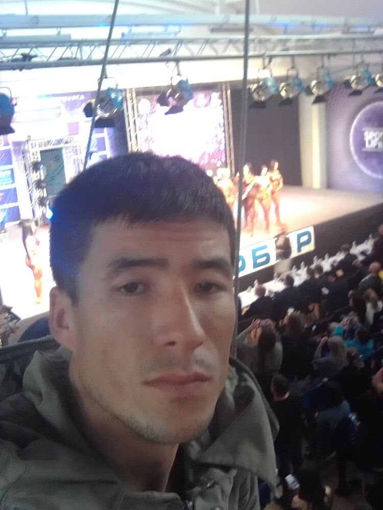  -,   , 33 ,     , c 