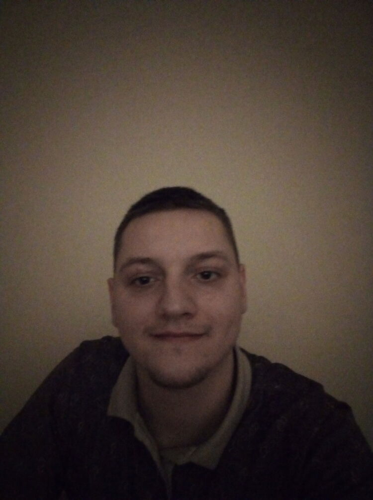  -,   , 32 ,  