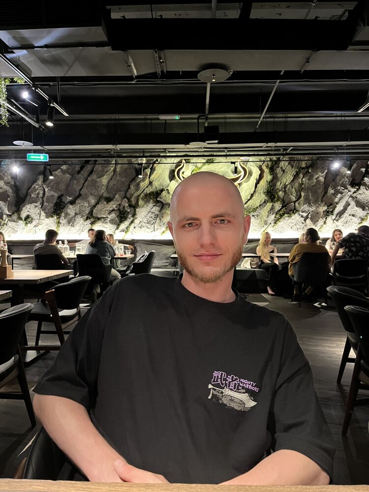  46043819  , 29 ,    