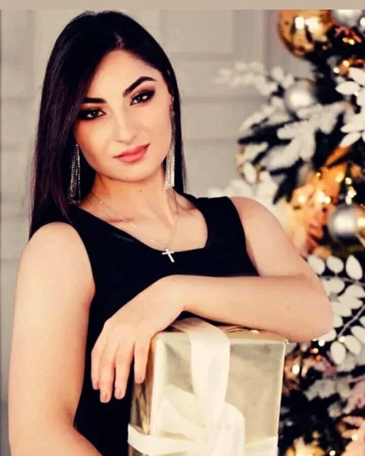  48206159  Mariam, 28 ,    