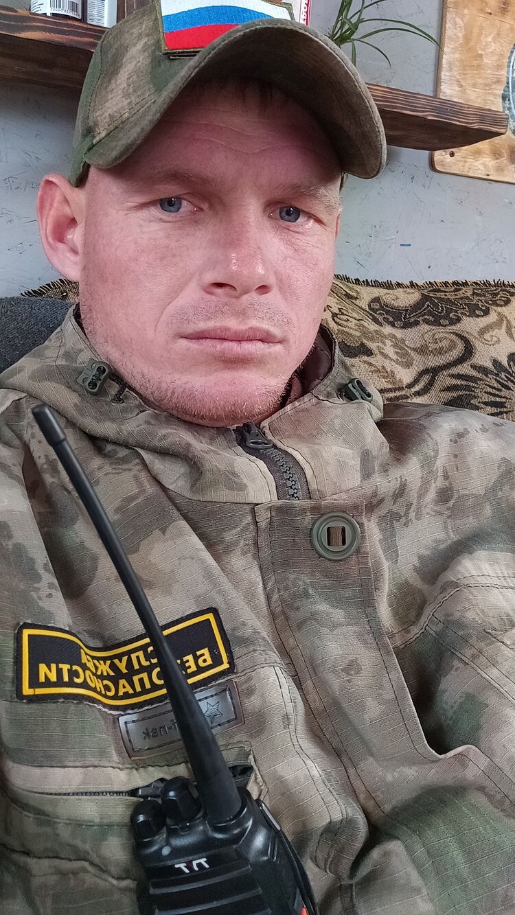  45986029  , 30 ,    
