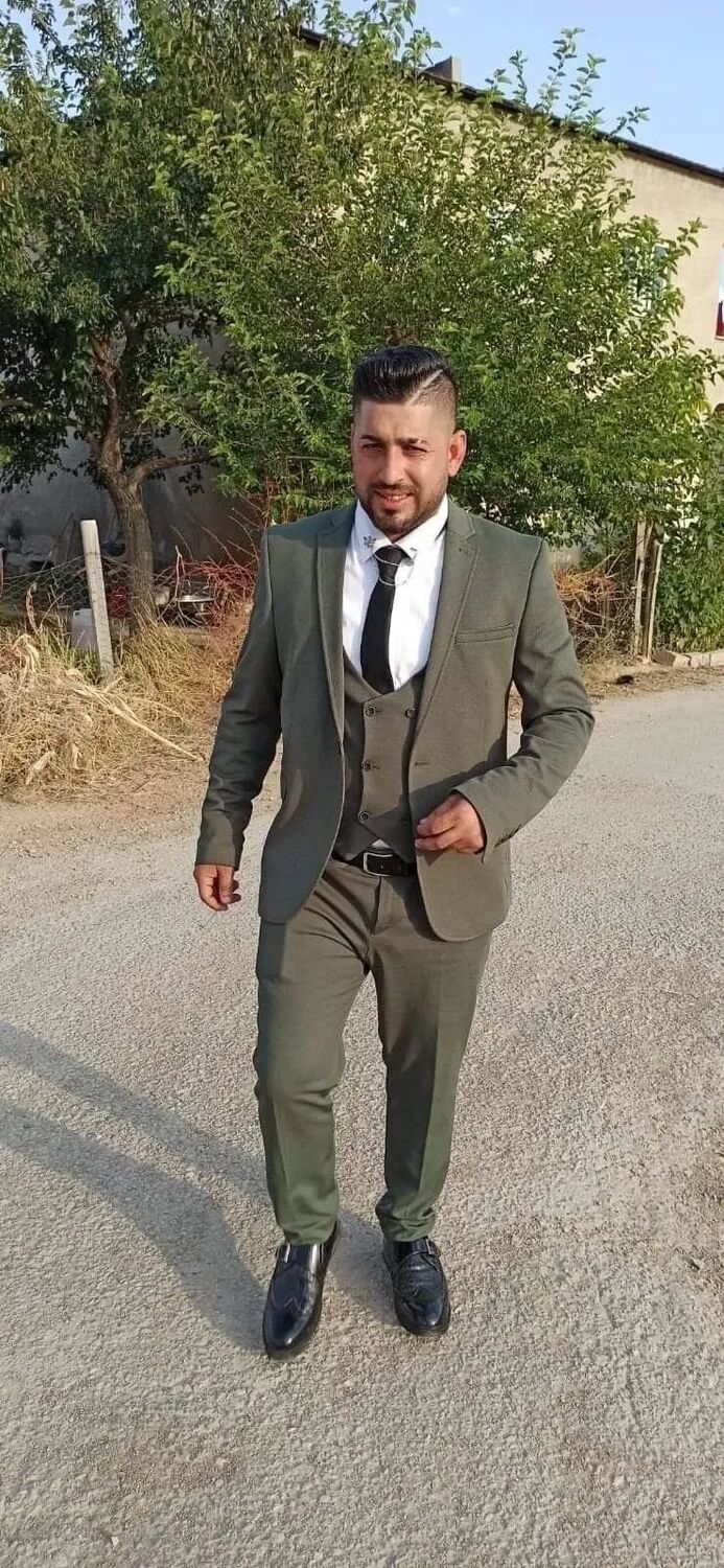  43535309  Furkan  dyr, 31 ,     
