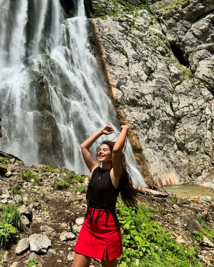  -,   Alina, 31 ,   ,   
