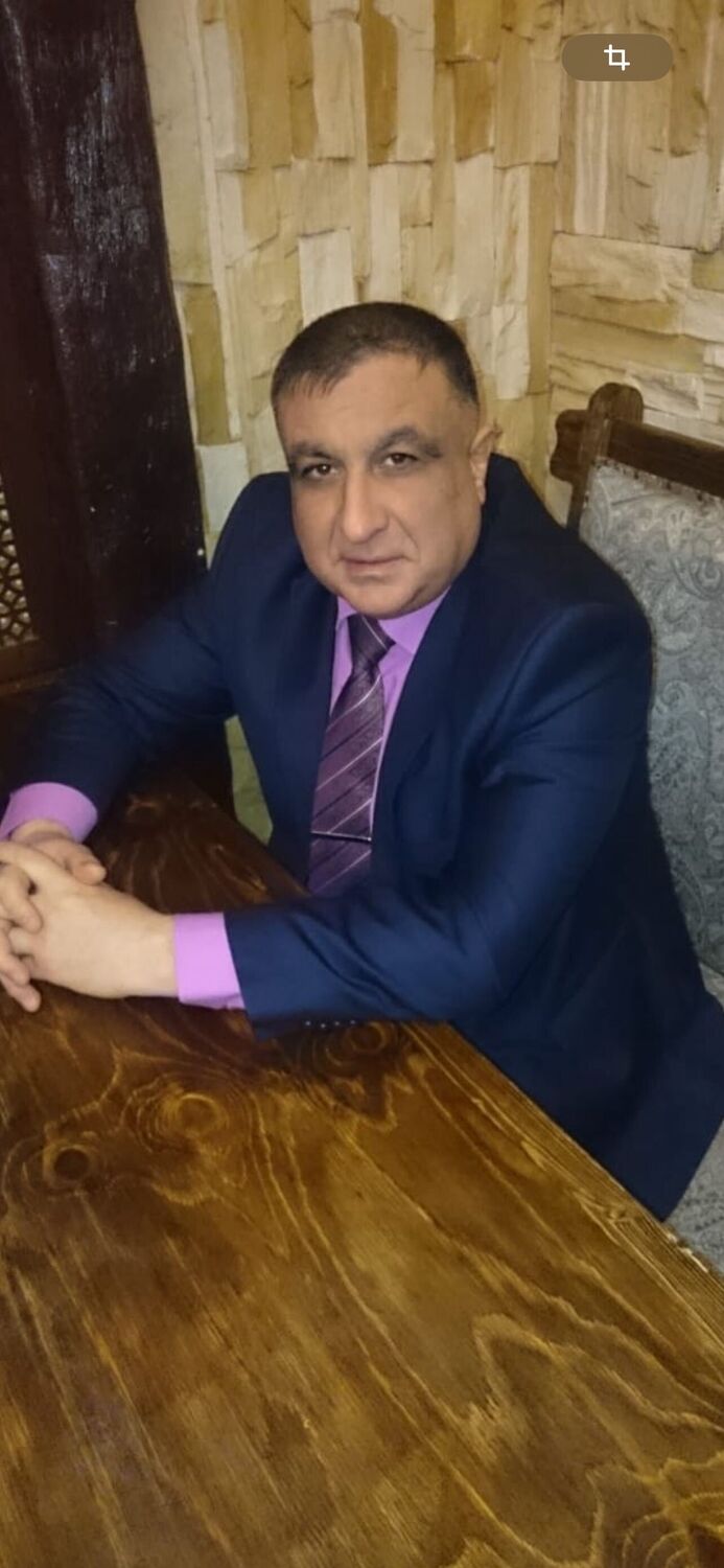 47998549  Rafael, 45 ,    Erfurt