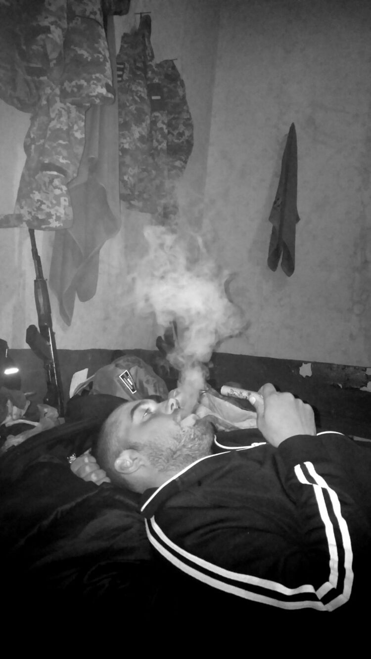  42039469  , 34 ,    