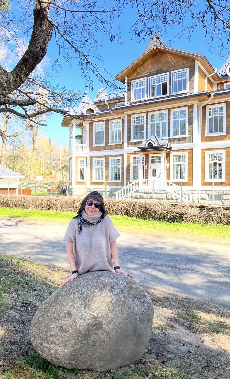  54090089  Irina, 60 ,    Belsize Park