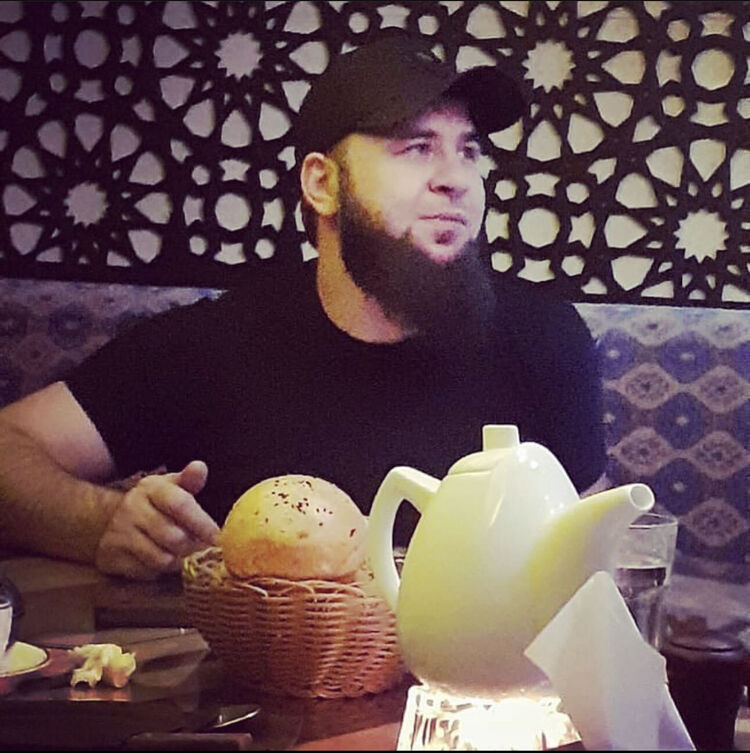  ,   Boston, 33 ,   ,   