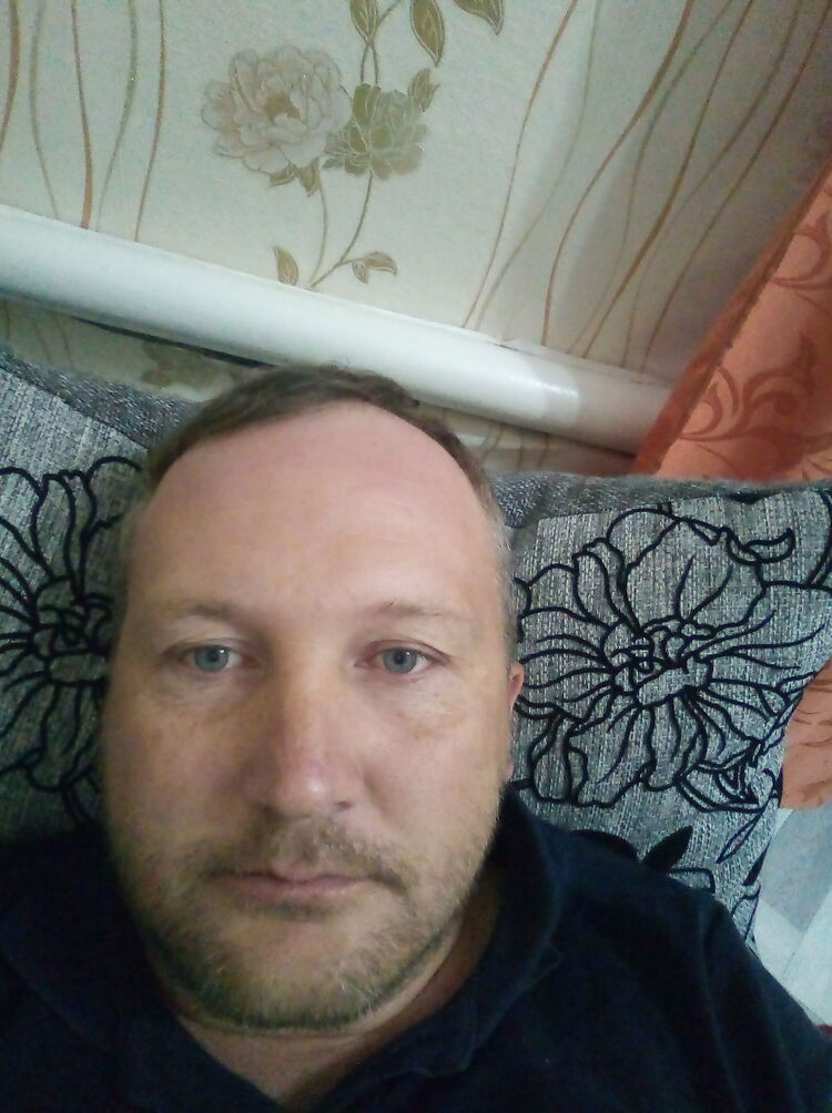  35667459  , 43 ,    -