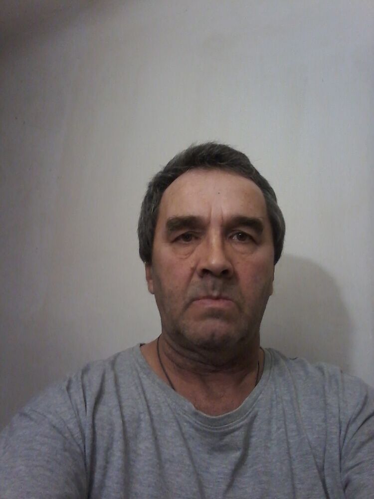  22963429  , 64 ,    