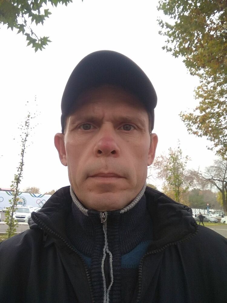  ,   Denis, 44 ,   ,   