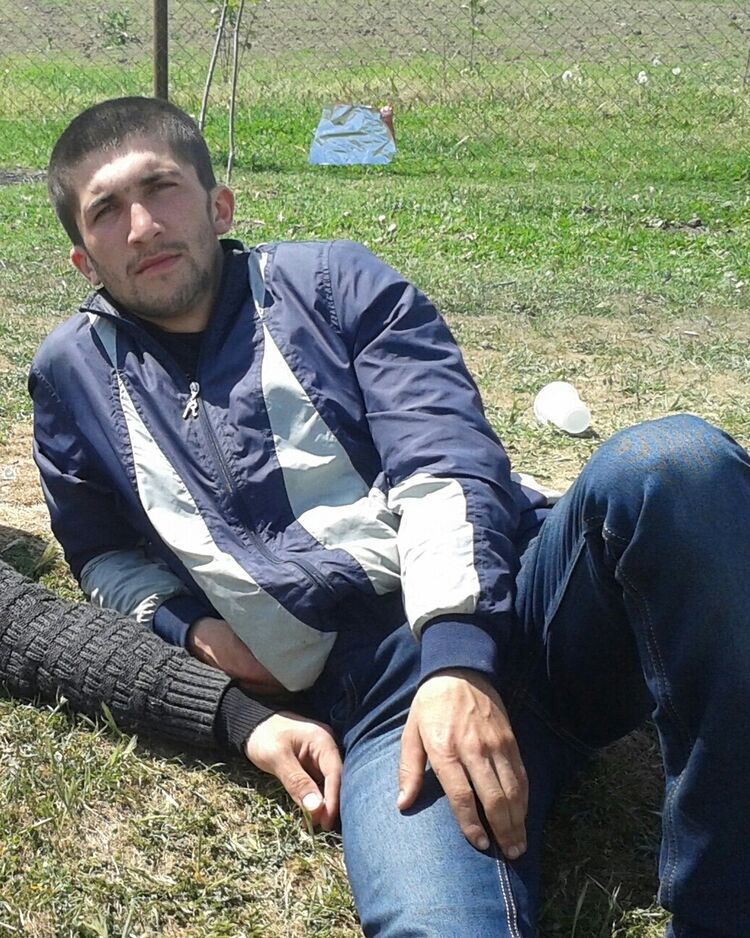  ,   Omar, 32 ,   ,   , c 