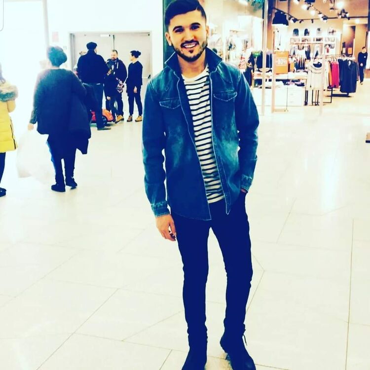  28506049  Khan, 31 ,    