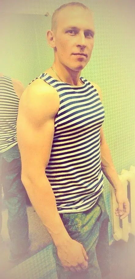  30631289  Ivan, 37 ,    -