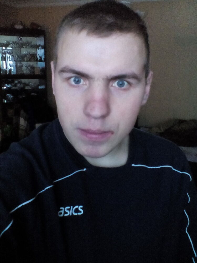  6987579  Nikolai, 30 ,    