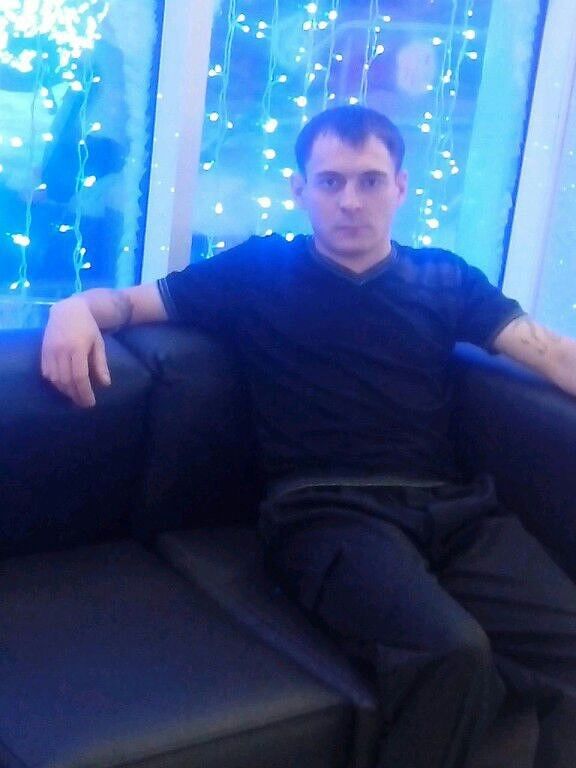  ,   Denis, 41 ,   ,   , c 