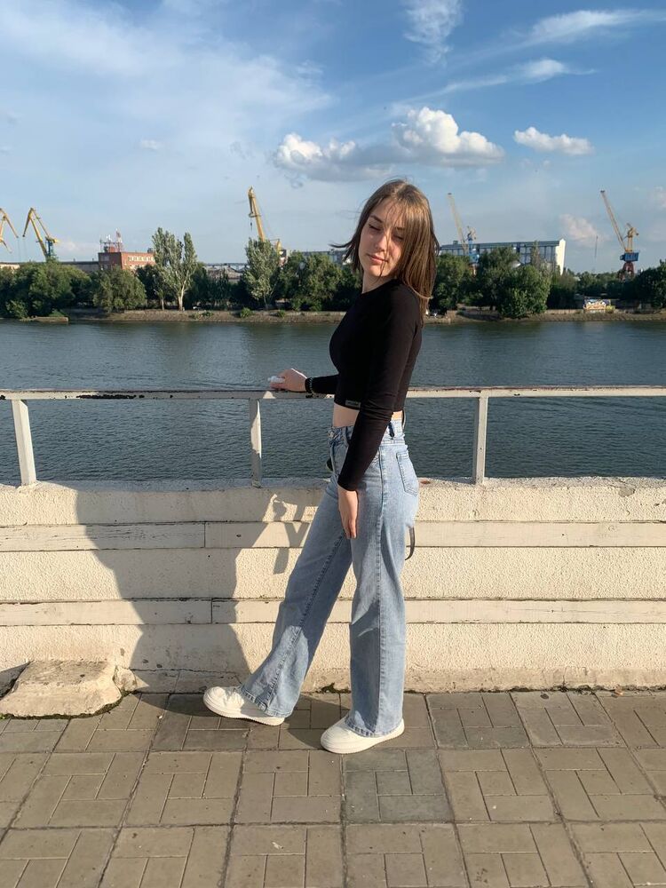  --,   , 22 ,     , c 