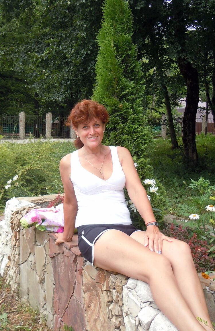  ,   Lina, 61 ,     , c 