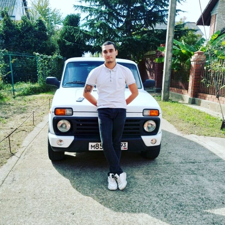  30701859  Anar, 25 ,    