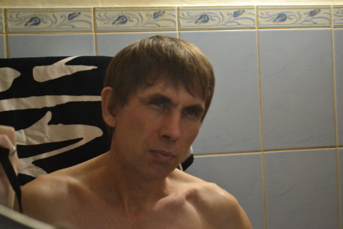  7729429  Dima, 43 ,    