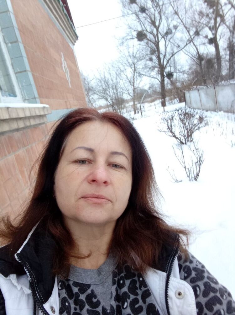  ,   Linda, 54 ,   ,   