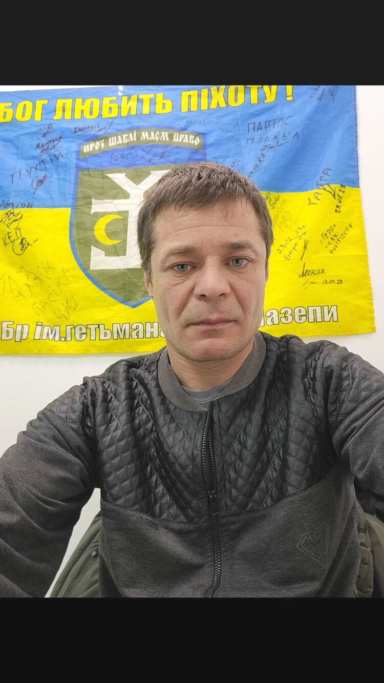  ,   Artem, 39 ,   ,   