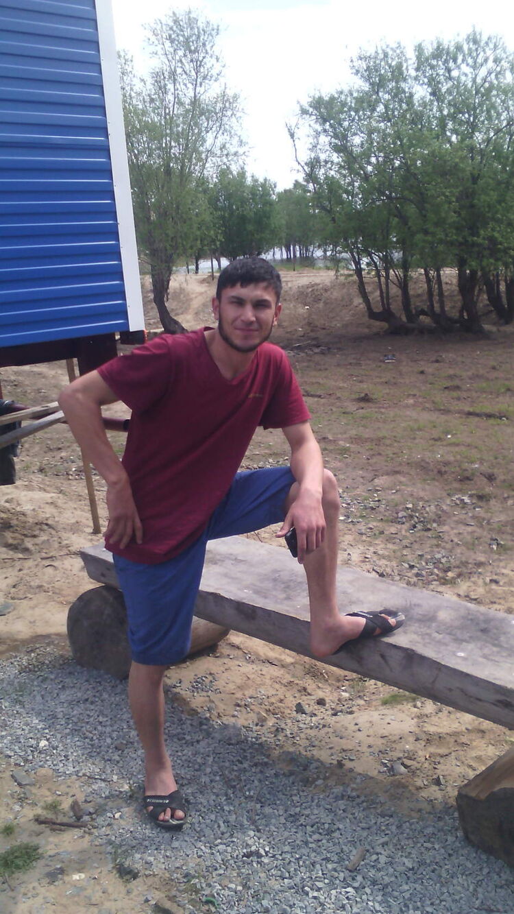  28148749  Sangjnzoda, 36 ,    