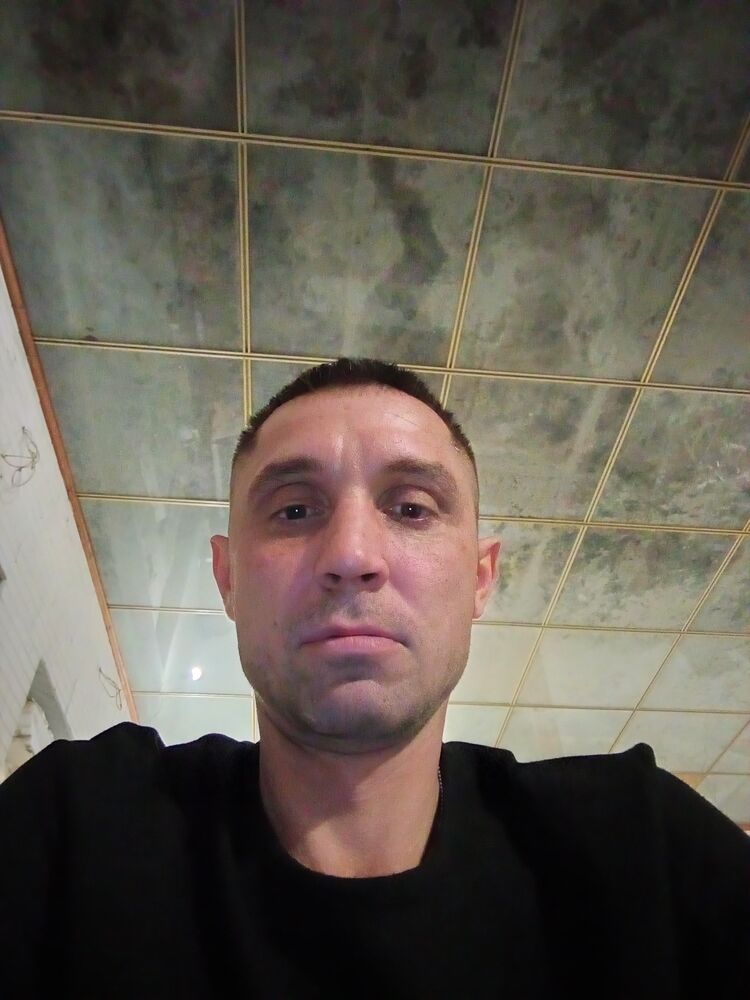  40697579  , 34 ,    