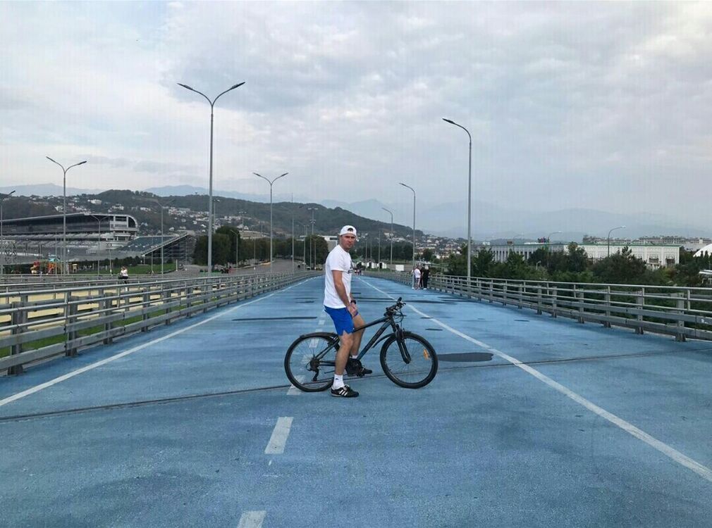  ,   Alex, 41 ,   ,   , c 