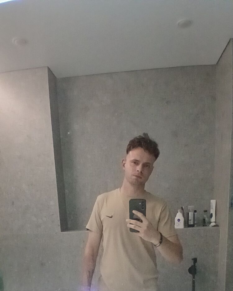  47989309  , 25 ,    