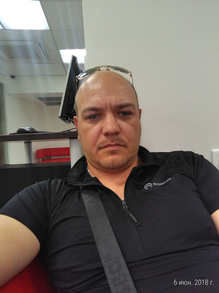  --,   Anton, 43 ,   ,   , c 