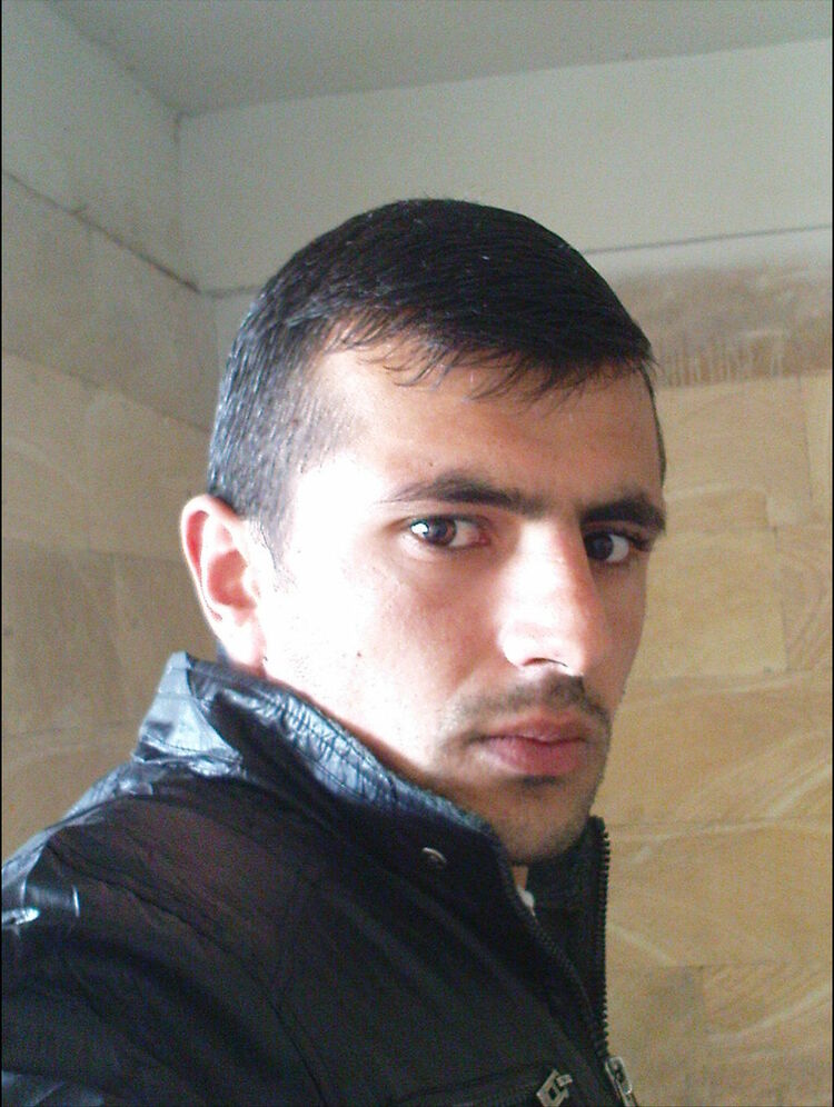  5620279  Chasho, 40 ,    