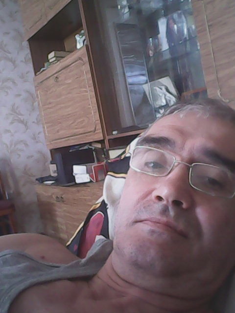  10454889  , 61 ,    