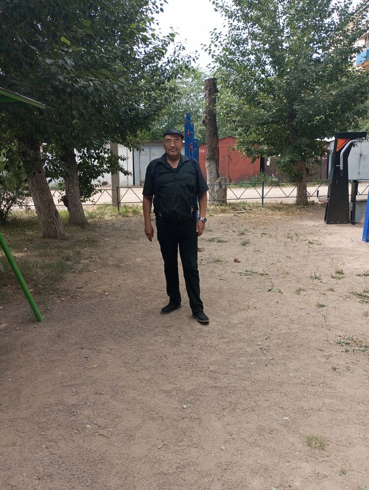  36511169  Alexandr, 54 ,    -