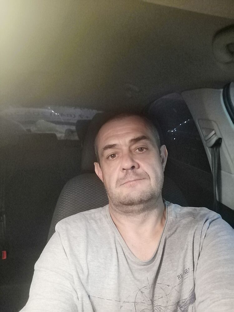  37701649  , 51 ,    