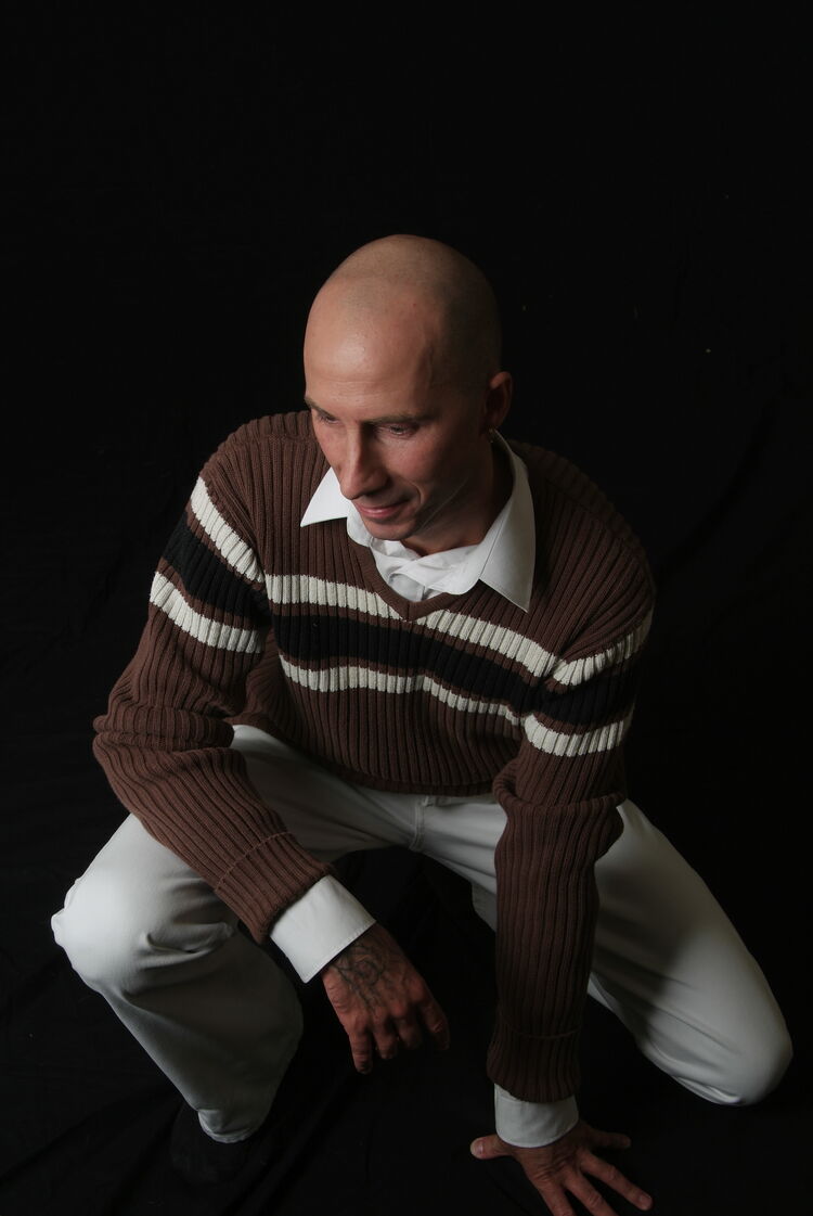  ,   Andreas, 49 ,     , c , 