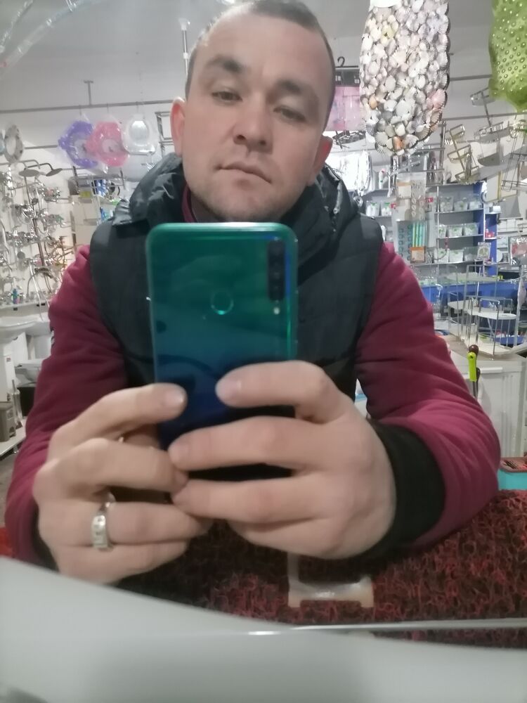  25002439  , 37 ,    