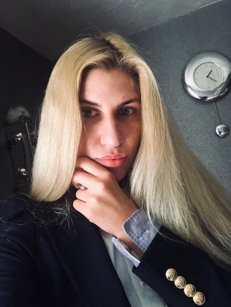  ,   Angelina, 33 ,   ,   , c 