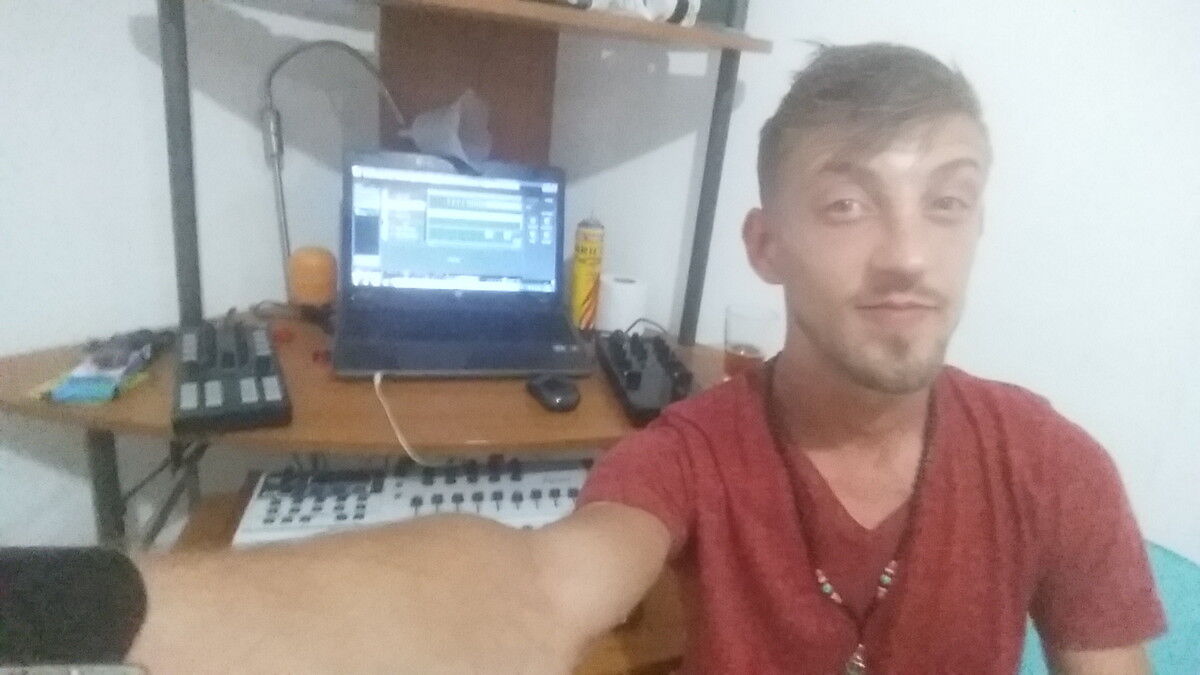  Holon,   Nick, 37 ,   