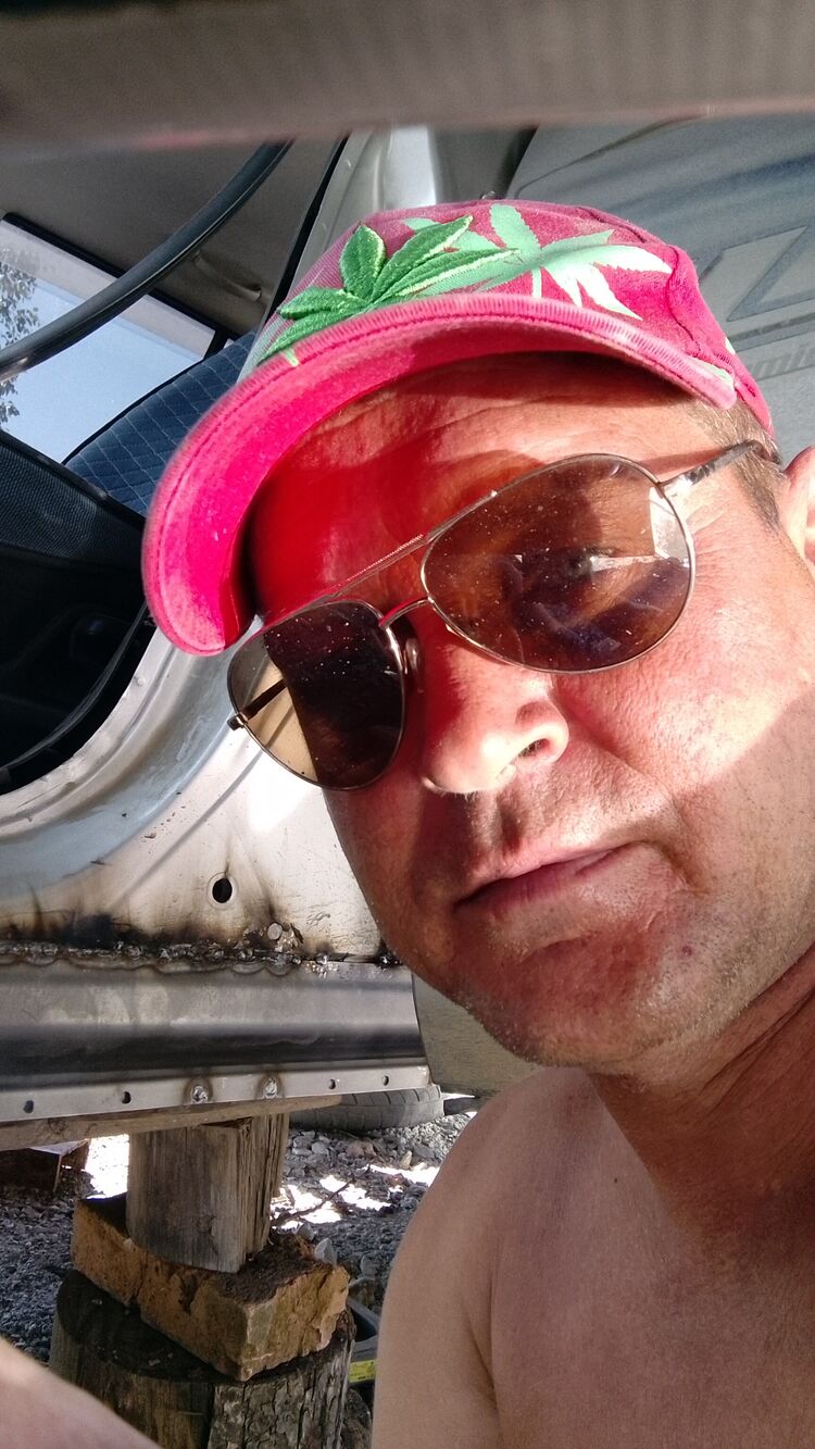  45917469  Artyom, 43 ,    