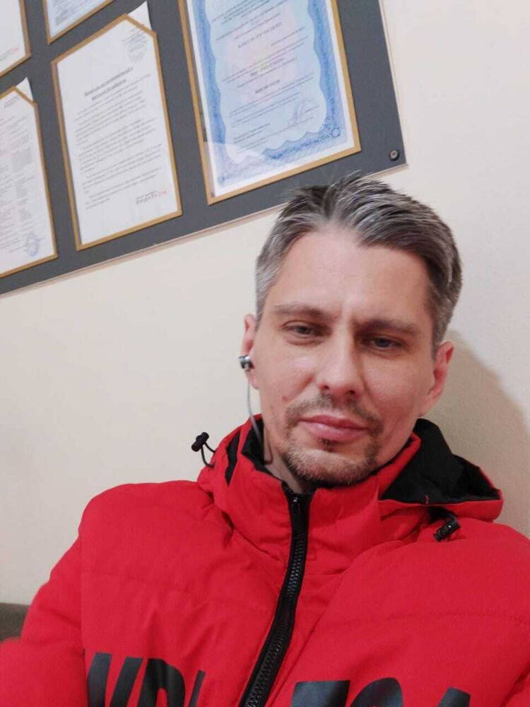  ,   T IGOR, 35 ,   ,   , c , 