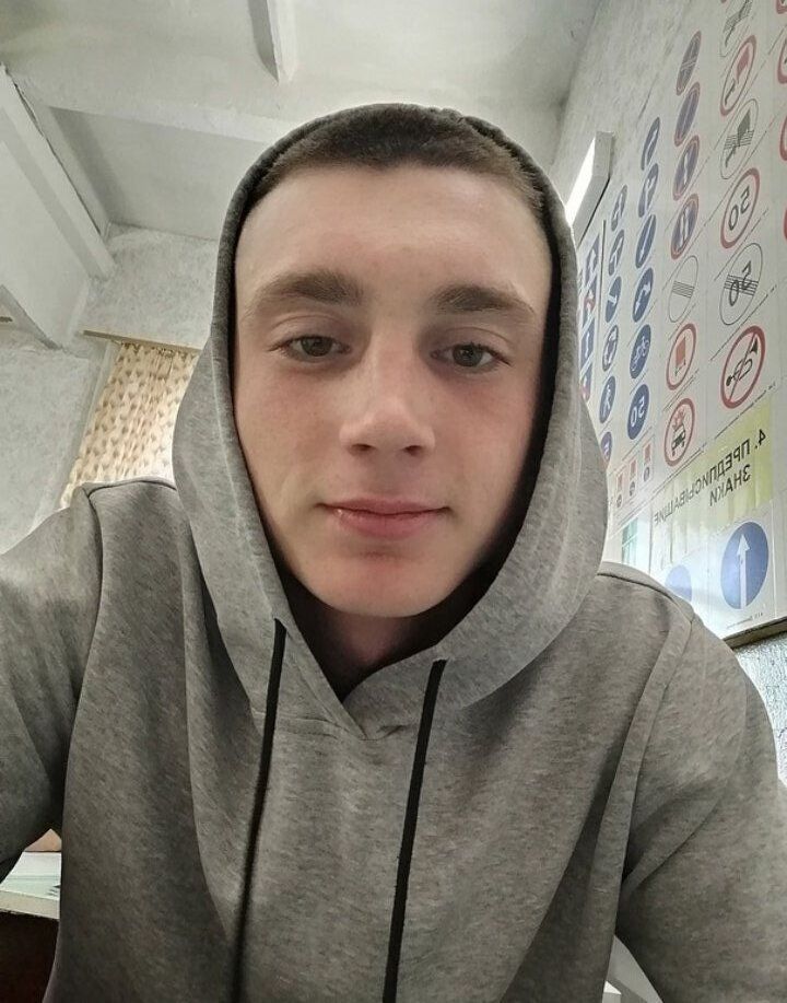  38710269  , 24 ,    