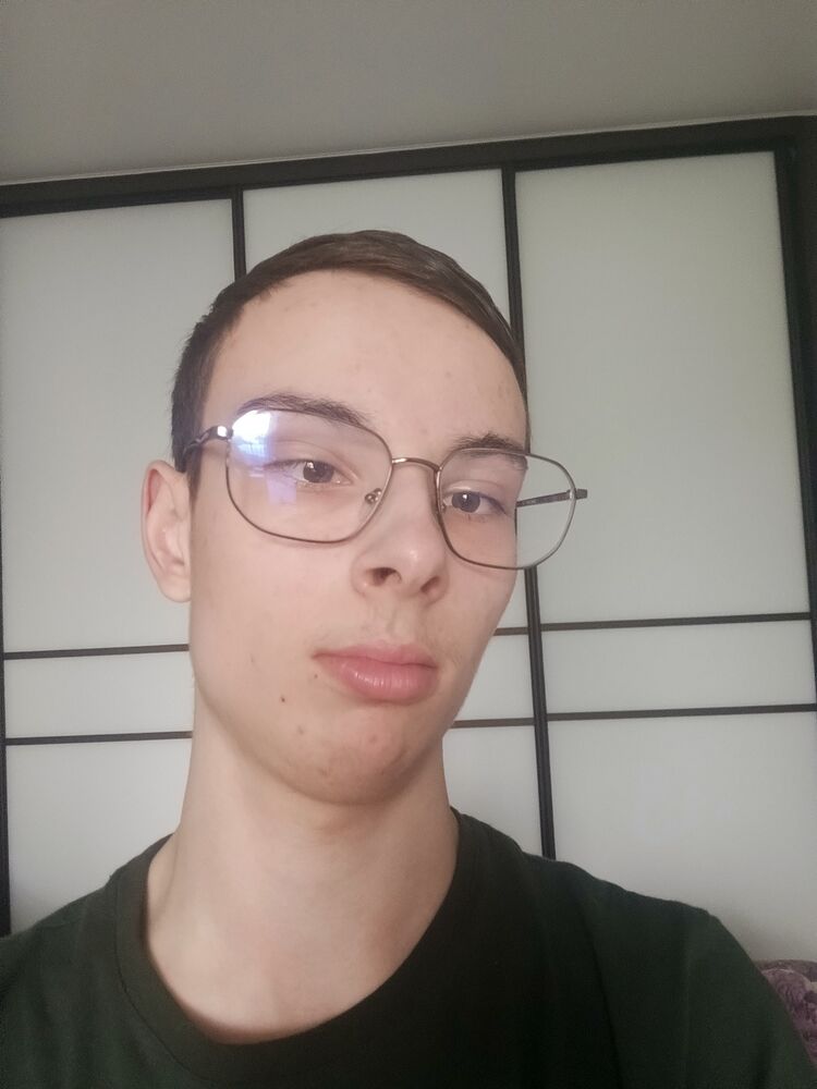 52801719  , 18 ,    