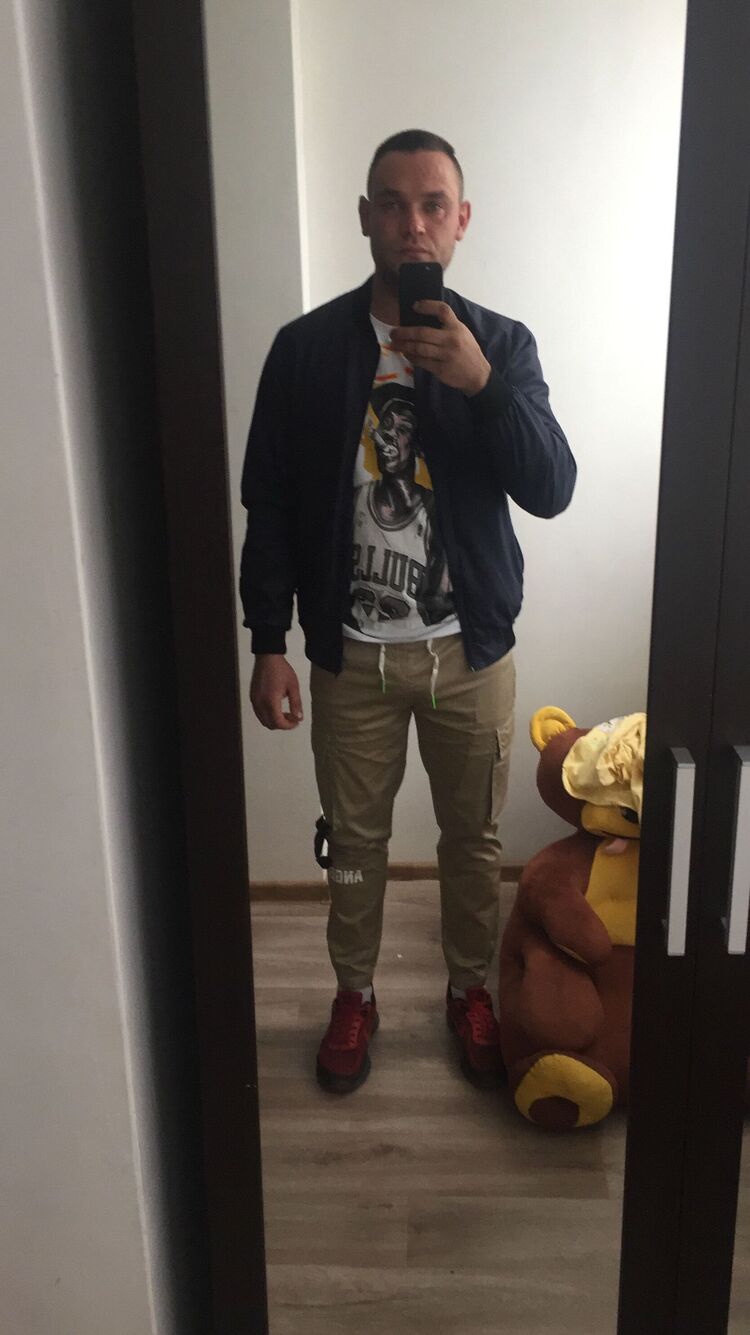 ���� 25933729 ������� �����, 32 ����, ���� ���������� � �����-����������