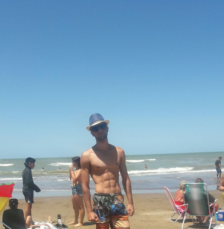  29948779  , 34 ,    