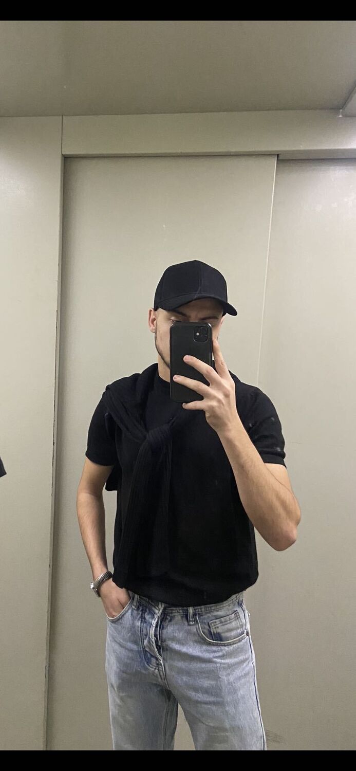 ,   Mustafa, 24 ,   ,   