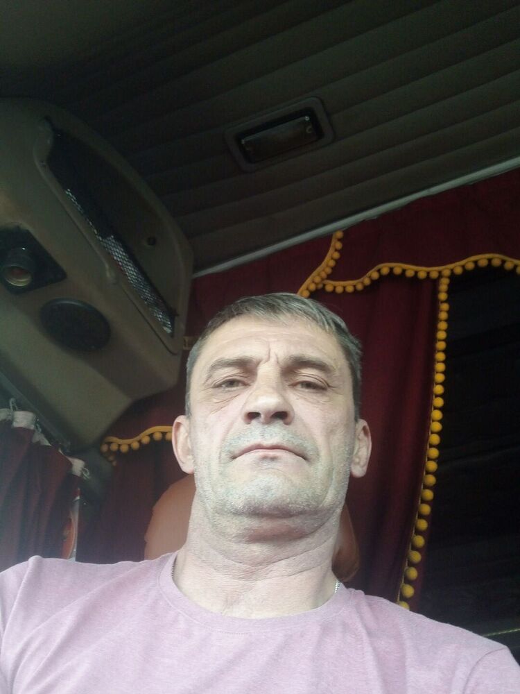  25792499  , 52 ,    