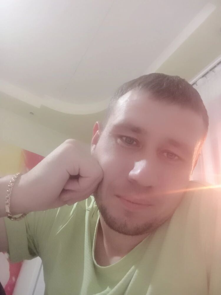  47796089  , 33 ,    