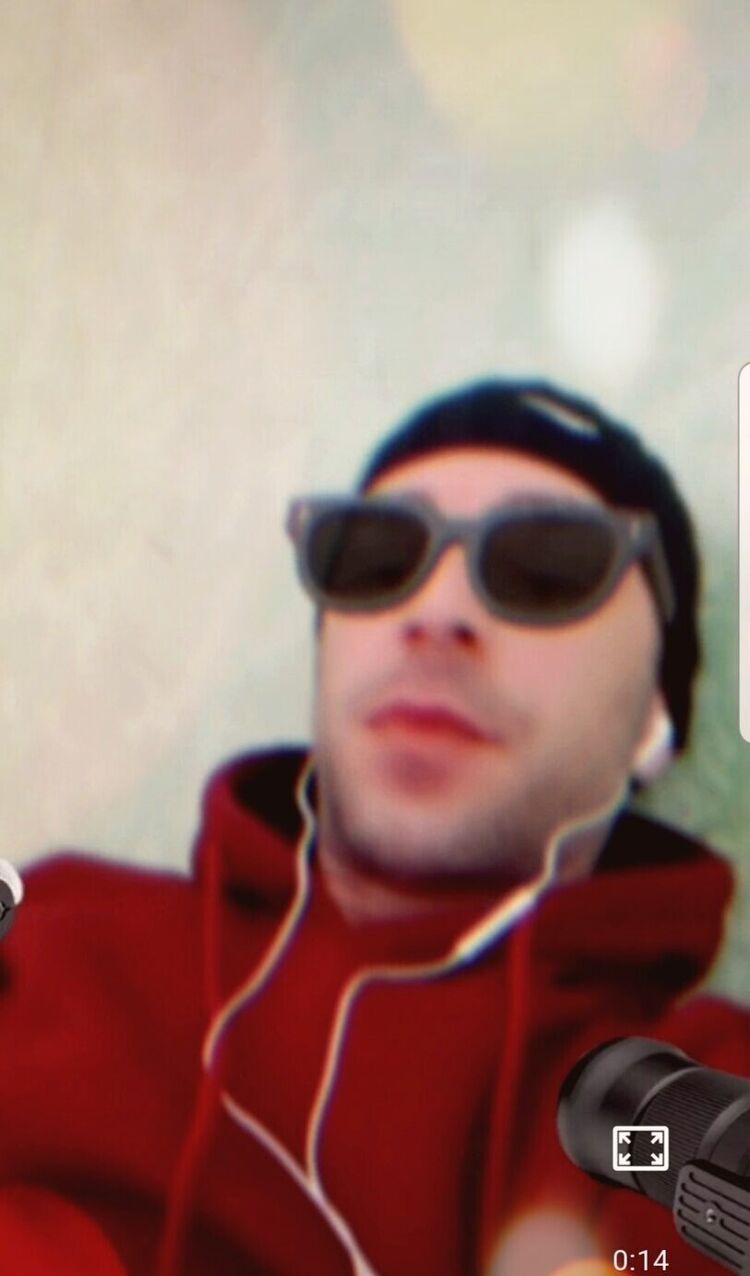 ,   Maxo, 37 ,   ,   
