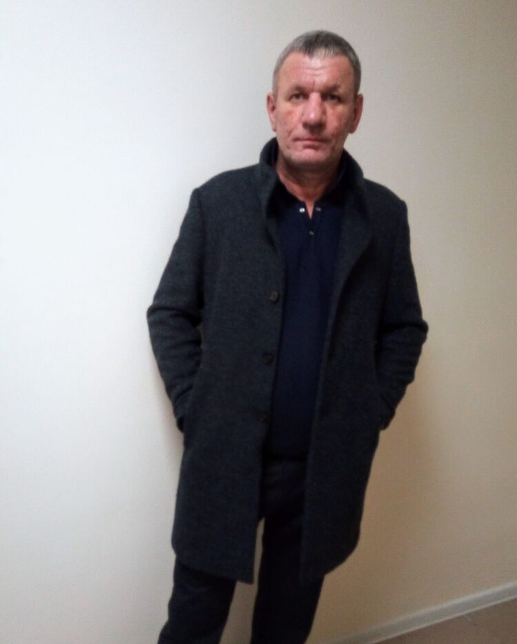  ,   Alex, 55 ,   ,   